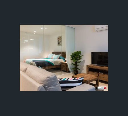 205/7 Claremont Street, South Yarra, Vic 3141 - Photo 2