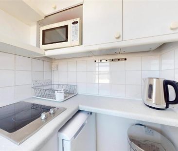 Studio to rent - Photo 6