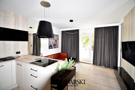 Apartament z miejscem postojowym blisko centrum - Photo 5