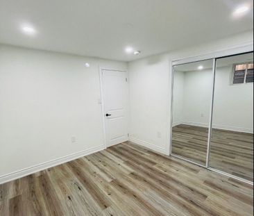 For Lease - 14 Niles Court Unit# Basement, Brampton, Ontario - Photo 1