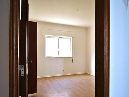 3 Bedroom Apartment with parking, Cobre, Cascais - Photo 2