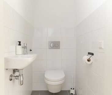 Appartement te huur: Faas Wilkesstraat 113-A 1095 MD Amsterdam - Photo 4