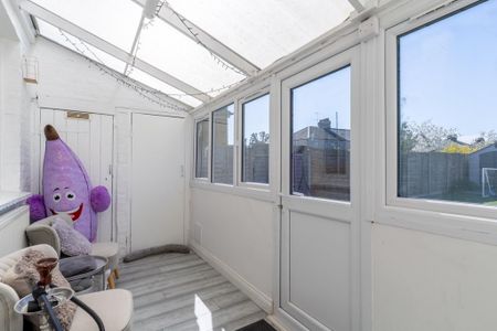 3 bedroom terraced house to rent - Photo 5