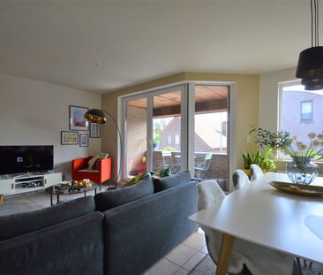 Instapklaar appartement op eerste verdieping met terras en garage. - Foto 5