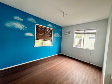 14 Beverley Street, East Mackay - Photo 4