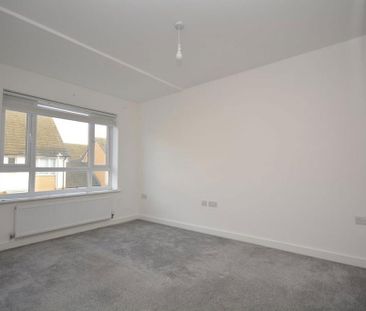 4 bedroom house to rent - Photo 3