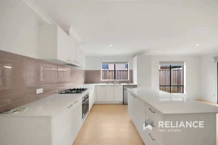 “Three Bedroom Family Home in Truganina!” - Photo 4