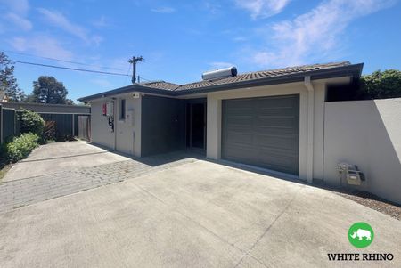 48B Kalgoorlie Crescent, Fisher ACT 2611 - Townhouse For Rent | Domain - Photo 5