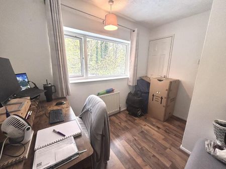 3 bedroom end of terrace house to rent - Photo 5