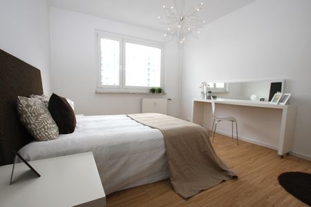 Wir bauen für Sie um: 4-Raum-Wohnung mit vielen Extras in Lusan - Photo 4