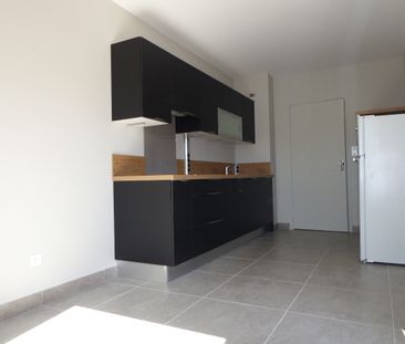 Location Appartement 2 pièces 53m² - Photo 1