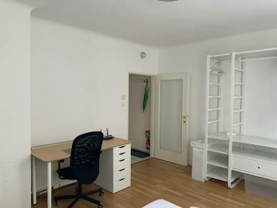 Apartment for rent for €990 in Vienna - Photo 2