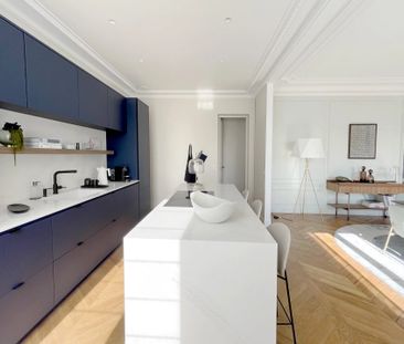 Rental Apartment Paris 1st Palais-Royal - Photo 1