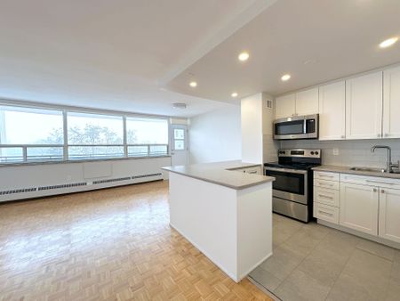 For Lease - 12 Rockford Road Unit# 210, Toronto, Ontario - Photo 5