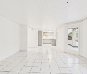 Newly renovated 4.5 room apartment in Gettnau - Photo 1