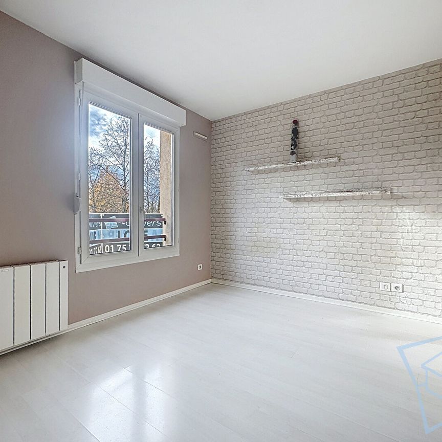 Maison Voisins Le Bretonneux 4 pièce(s) 84.05 m2 - Photo 1