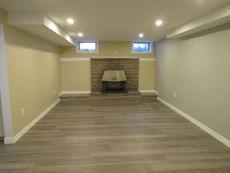 For Lease - 368 Princes Street Unit# 2, Kincardine, Ontario - Photo 3