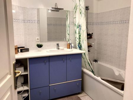 Location Appartement 3 pièces 73m² VALENCE 26000 - Photo 4