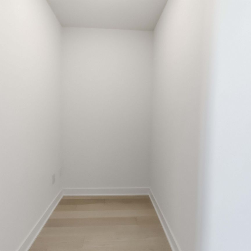 For Lease - 11 Yorkville Avenue Unit# 3403, Toronto, Ontario - Photo 1