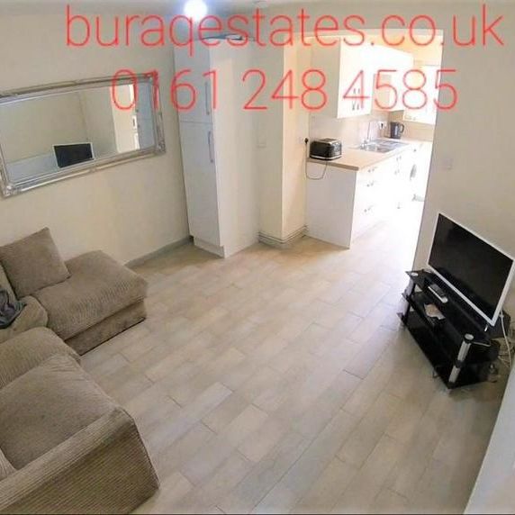 4 bedroom house to rent - Photo 1