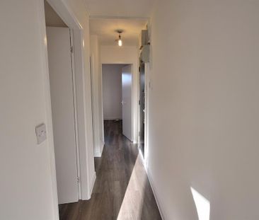 1 bedroom ground floor flat to rent - Photo 5