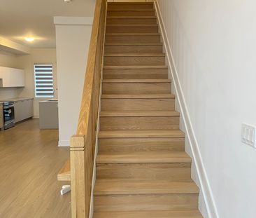 For Lease - 19 Desiree Place, Caledon, Ontario - Photo 3