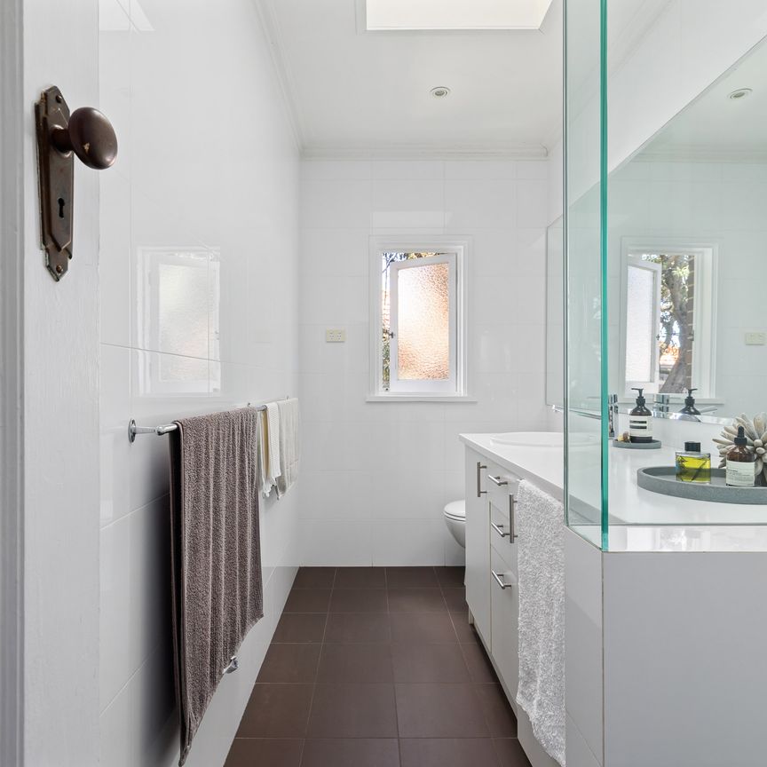 5/17A Poate Road, Centennial Park NSW 2021 - Apartment For Rent | Domain - Photo 1