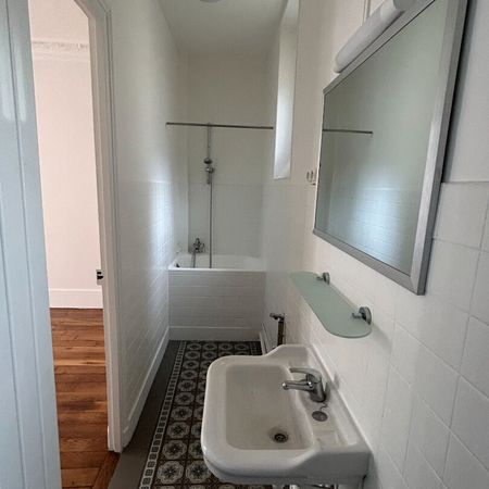 Location Appartement 2 pièces 39m² - Photo 4