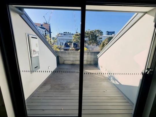 3 bed 2.5 bath - Photo 1