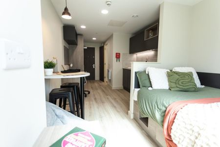 Studio to rent - Photo 5