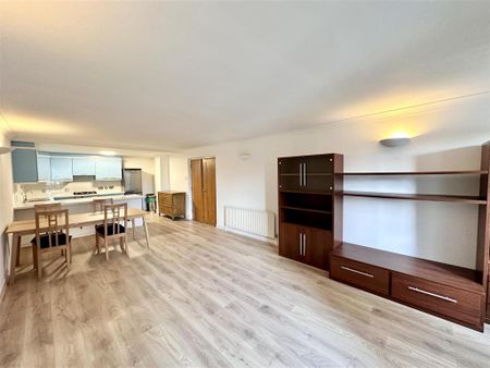 1 bedroom apartment to rent - Photo 3