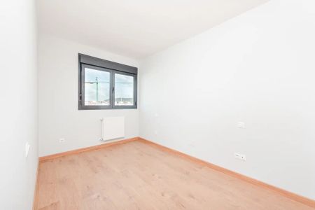 Piso de alquiler en Joan Miro, 7, Soto del Henares - Photo 2