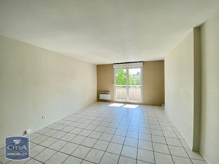 Location Appartement 2 pièces 48m² SOTTEVILLE LES ROUEN 76300 - Photo 3