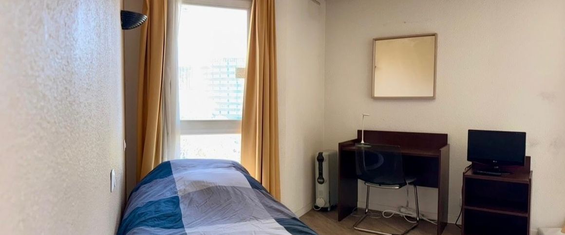 Appartement en location | Courbevoie - Photo 1