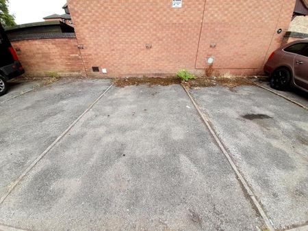 2 bedroom terraced house to rent - Photo 3