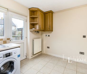 2 bedroom house to rent Earlswood Close, Horsham, West Sussex, RH13 - Photo 6