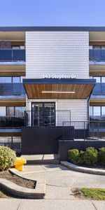 Stephen Drive Apartments - Photo 3