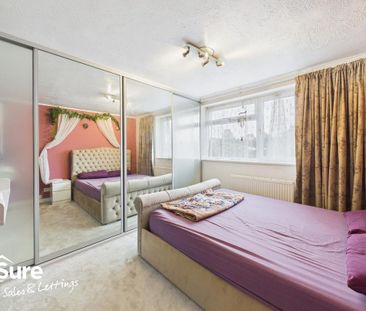 3 bedroom semi-detached house to rent - Photo 4