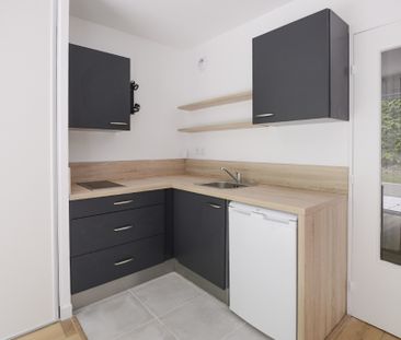 Location Appartement 1 pièce 29m² NANTES 44000 - Photo 2