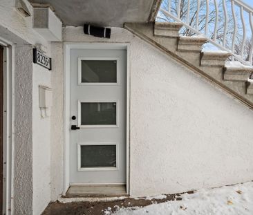 8235A Rue Dora - Photo 2