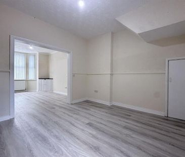 247 Springfield Road, Belfast, BT12 7DD - Photo 2