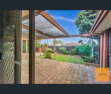 13 Neerim Street, Melton South, Vic 3338 - Photo 3