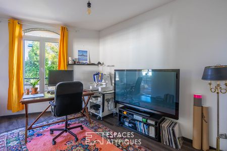 Bel appartement en duplex aux volumes généreux dans le bourg de Indre - Photo 4