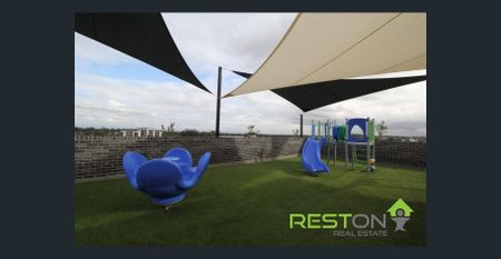 LARGE ONE BEDROOM UNIT WITH STUDY - Photo 5