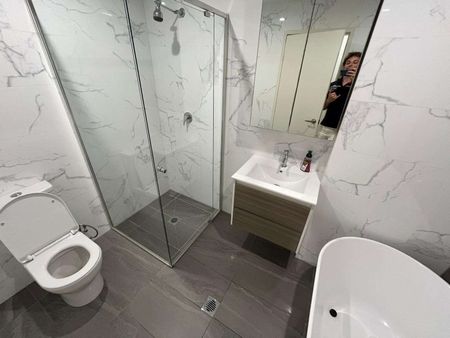 Kellyville - Photo 4