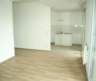 Appartement RUE LANSON - Photo 2