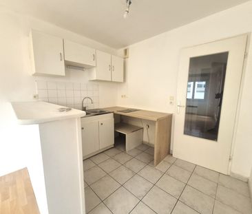 Location Appartement 1 pièce 37m² ST ANDRE LEZ LILLE 59350 - Photo 4