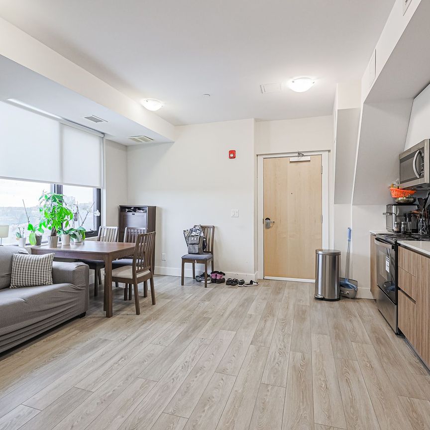 For Lease - 293 Viewmount Avenue Unit# R02, Toronto, Ontario - Photo 1