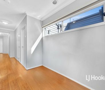 10 Leo Avenue, Tarneit VIC, Belconnen - Photo 4