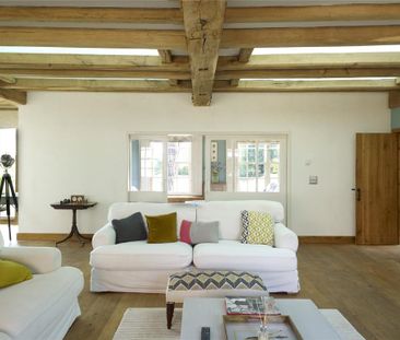 6 bedroom detached house to rent - Photo 3